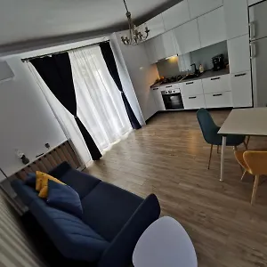 Kira Bucureşti