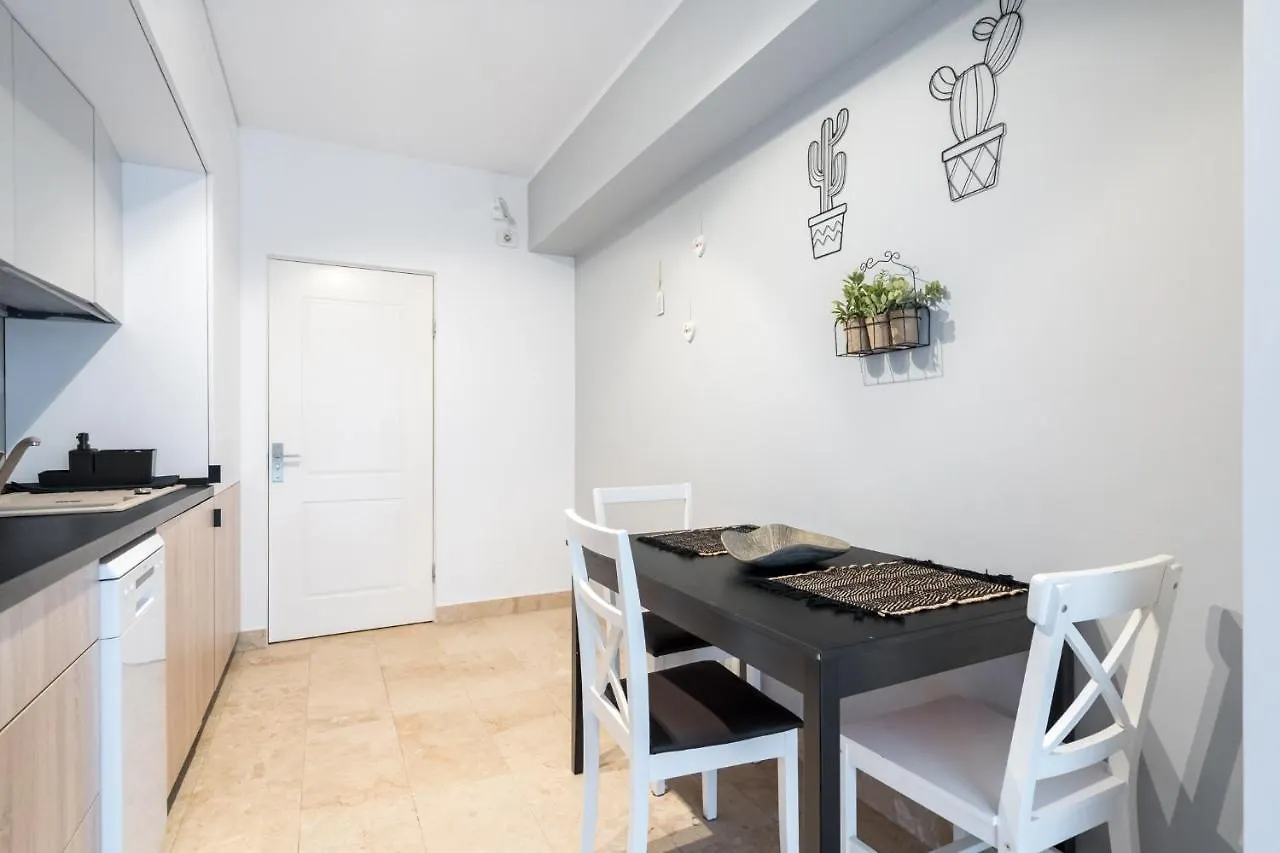 Happy Bubble I Timpuri Noi 1Br Apt 4 Ppl Bucharest Romania